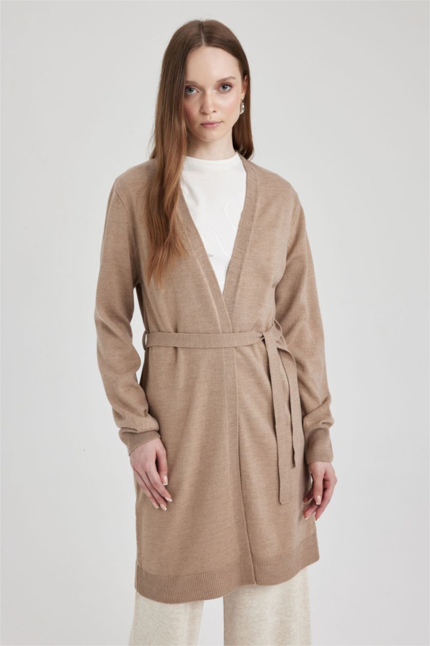 نساء فيزوني كارديجان قصة عادية بياقة شال