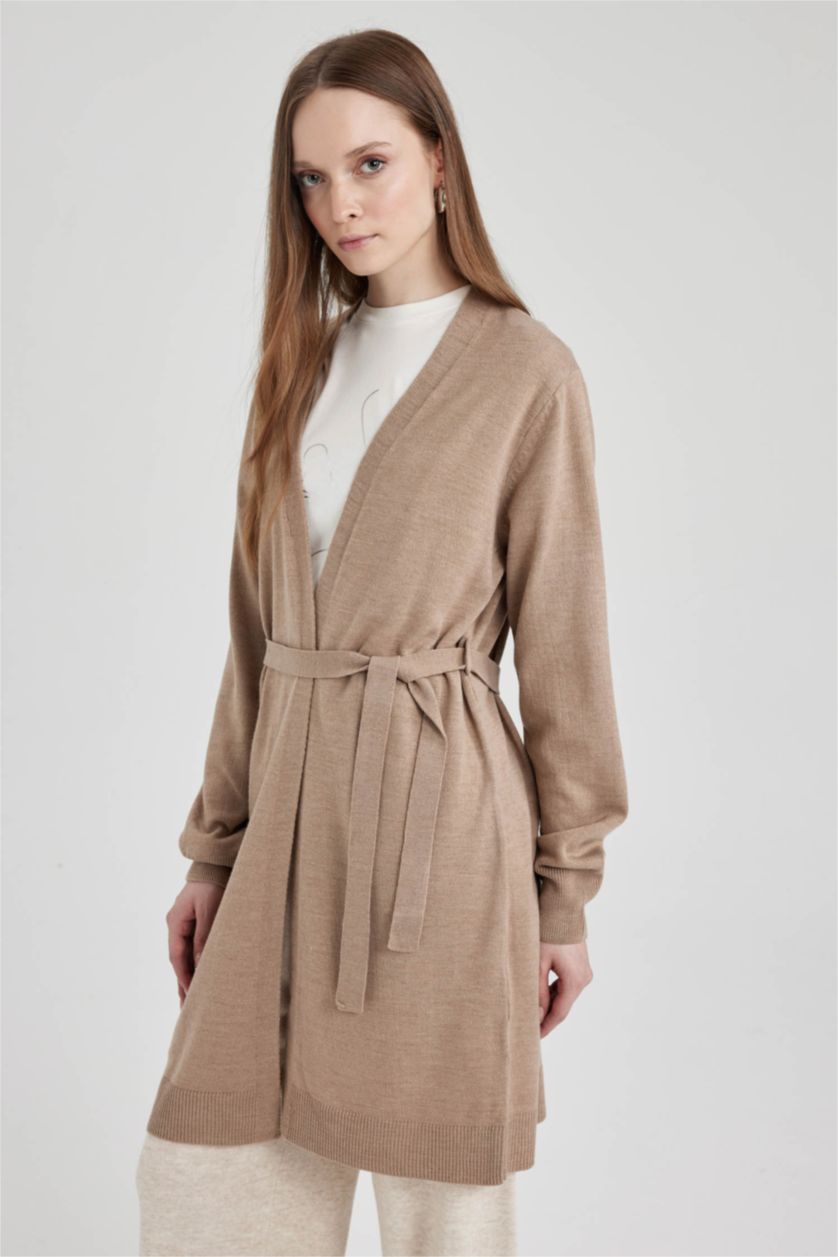 نساء فيزوني كارديجان قصة عادية بياقة شال