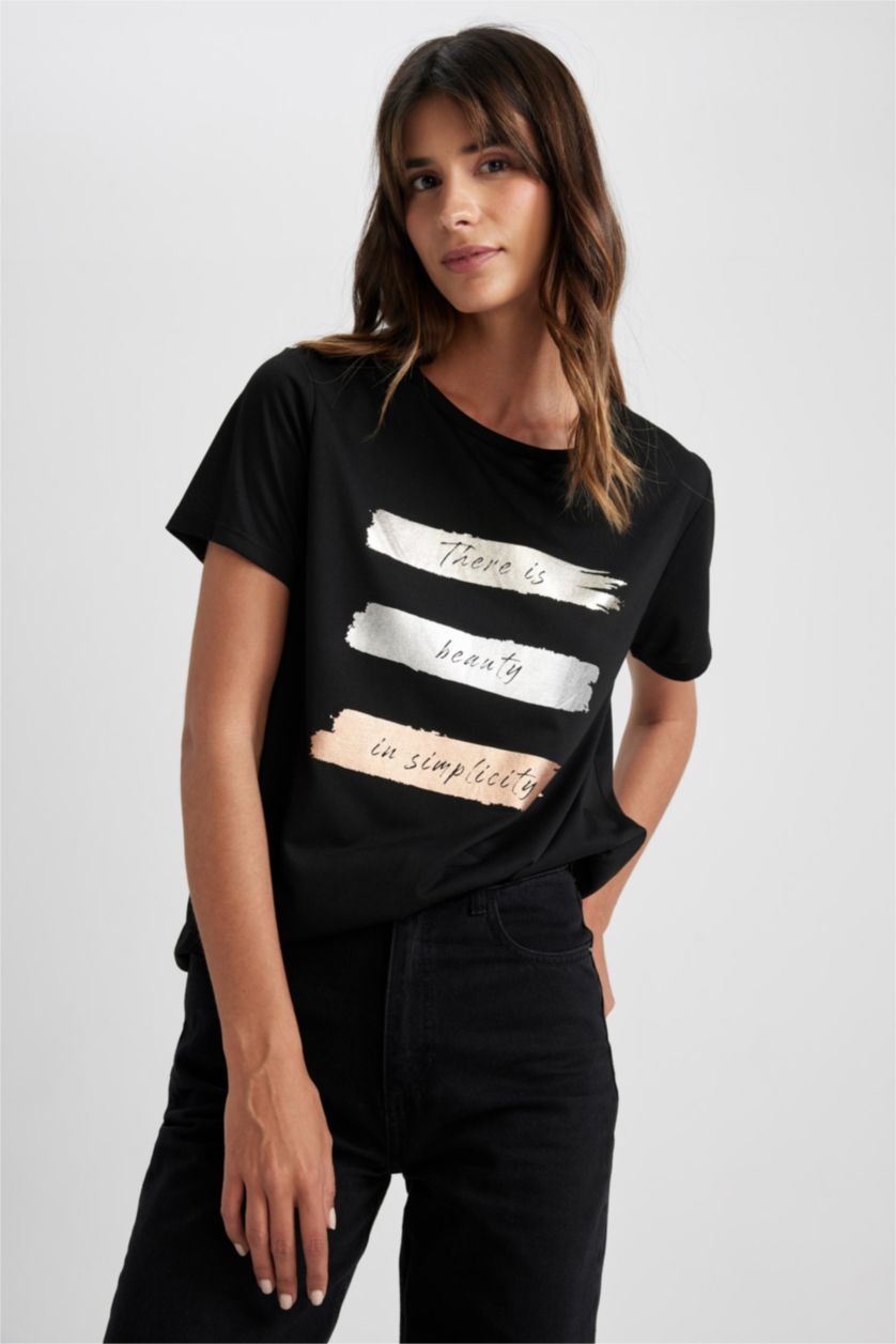 نساء أسود تيشيرت مطبوع قصة عادية برقبة مستديرة