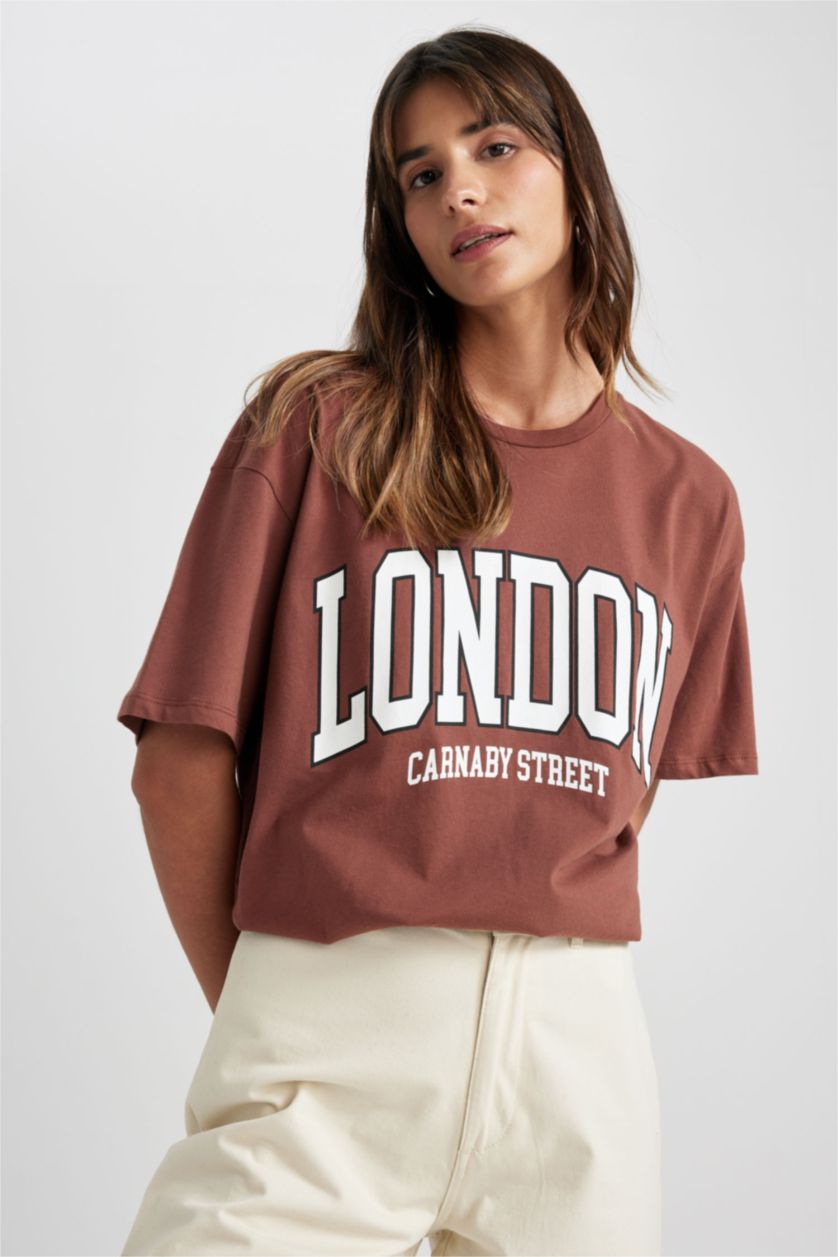 نساء بني Oversize Fit Short Sleeve T-Shirt