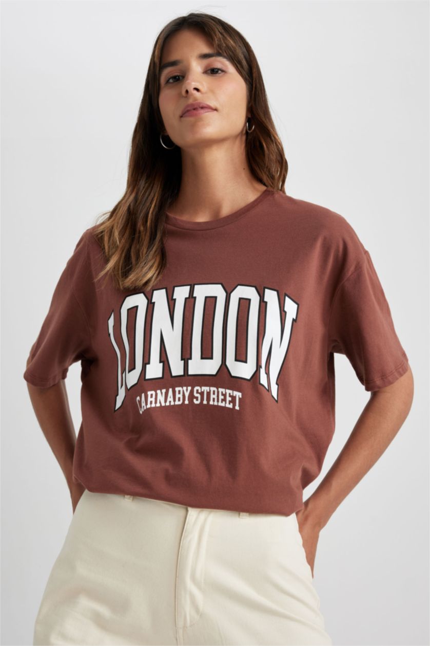 نساء بني Oversize Fit Short Sleeve T-Shirt