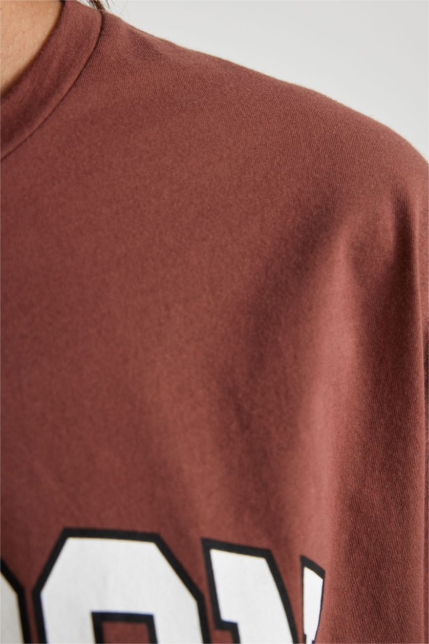 نساء بني Oversize Fit Short Sleeve T-Shirt