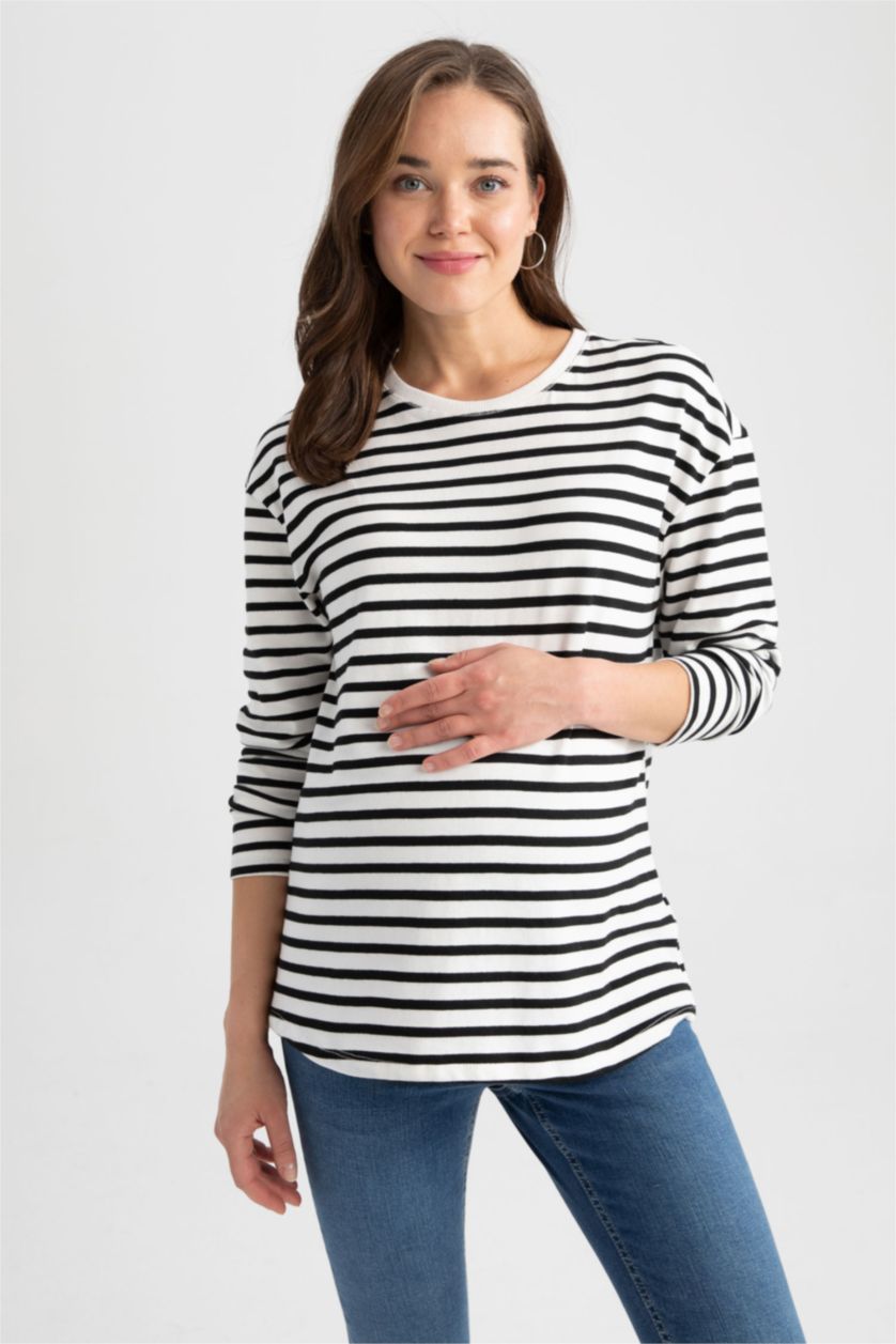 حريمي أبيض سويت شيرت مخطط حمل برقبة مستديرة