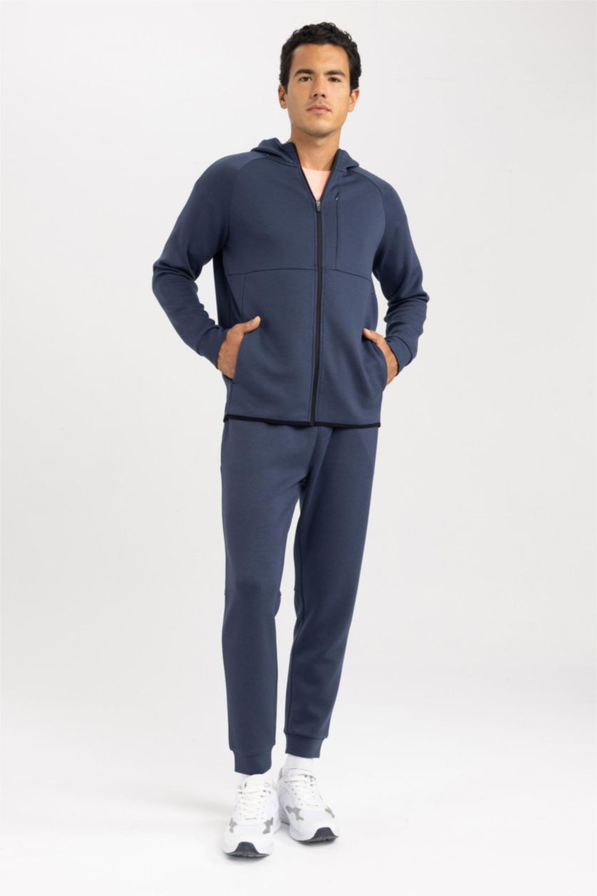 MAN NAVY Slim Fit Scuba Fabric Jogger