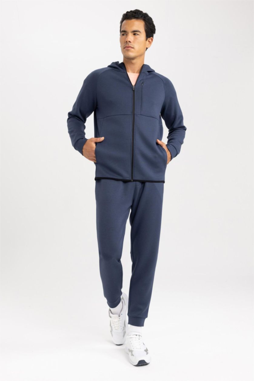 MAN NAVY Slim Fit Scuba Fabric Jogger