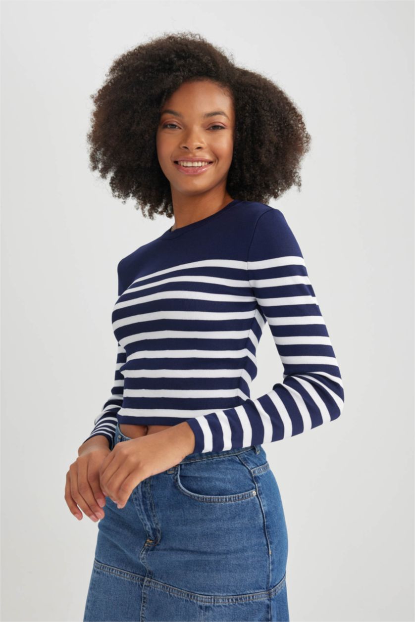 WOMAN NAVY Slim Fit Striped Crew Neck Pullover
