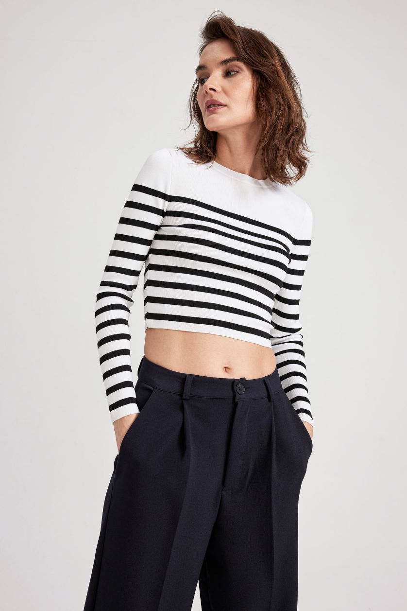 WOMAN Ecru Slim Fit Crew Neck Striped Crop Pullover