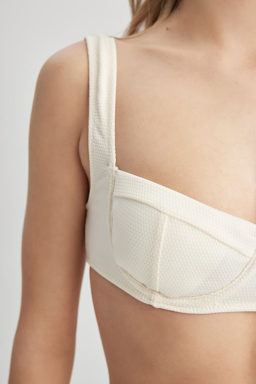 نساء بيج فاتح بيكيني توب قصة عادية من Fall In Love