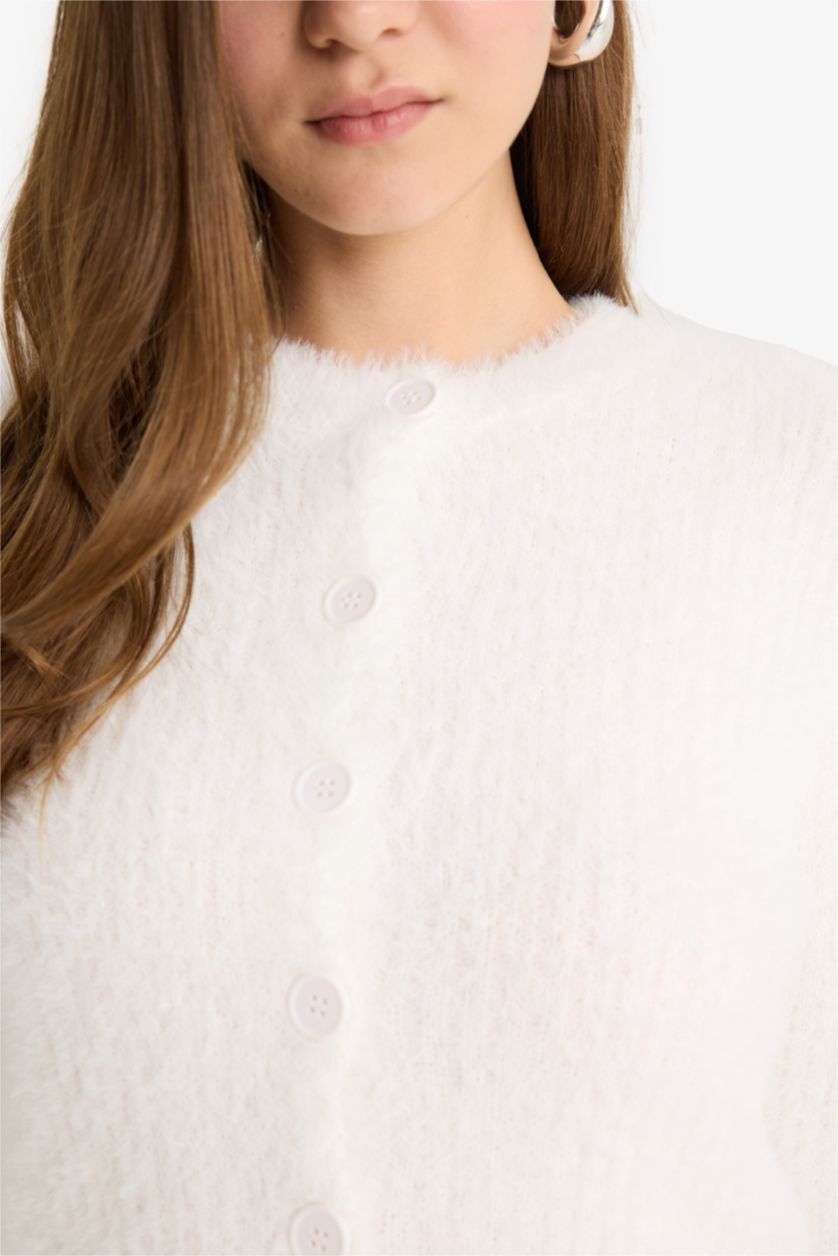 حريمي بيج فاتح كارديجان تريكو سليم فيت برقبة مستديرة