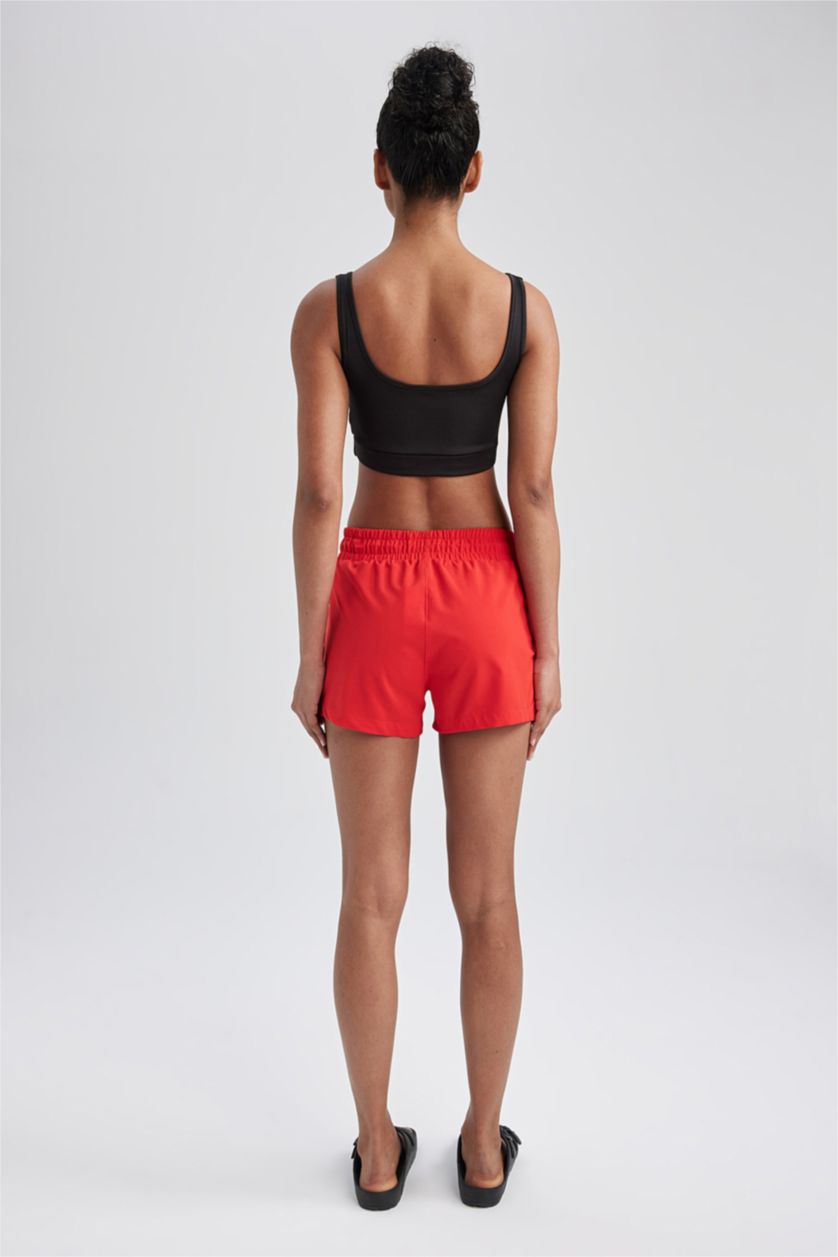 FEMME Rouge Short de Bain à Coupe Slim