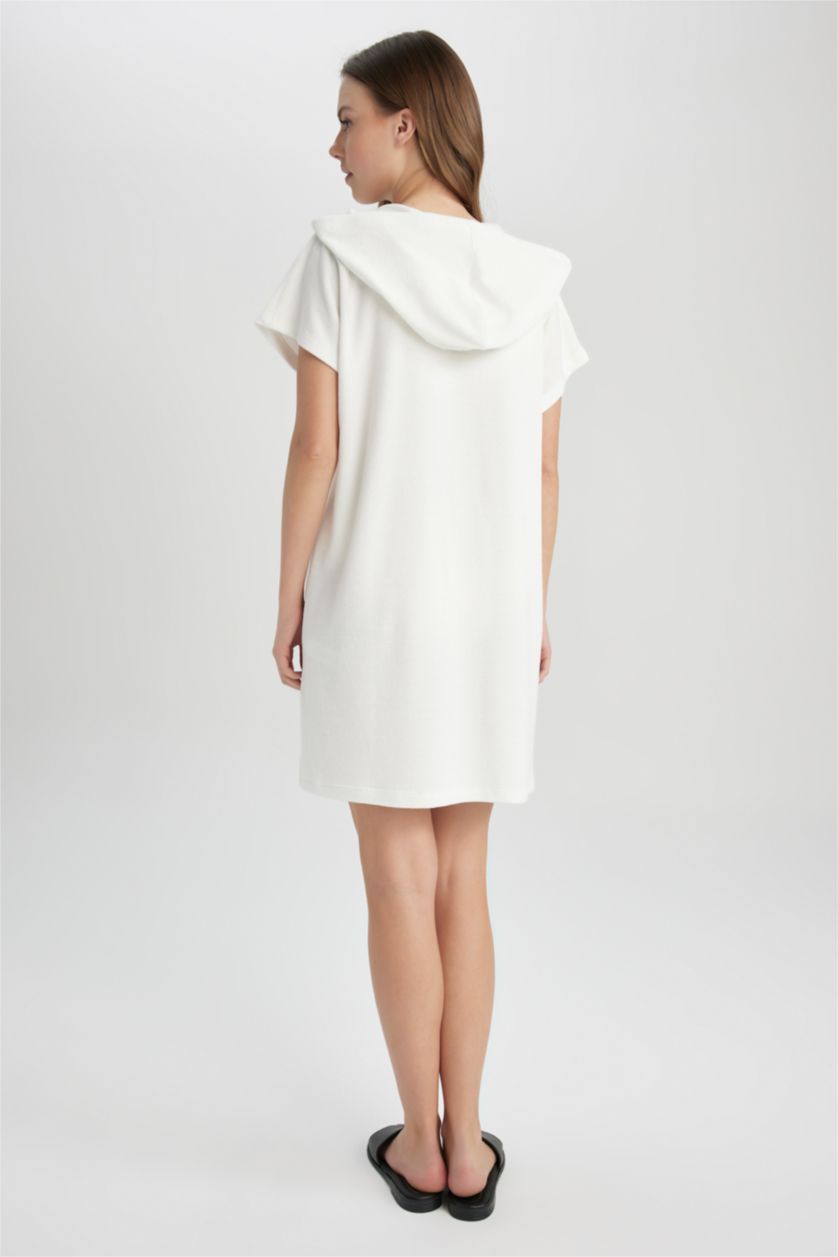 نساء بيج فاتح فستان من قماش المنشفة قصة عادية بدون كم بغطاء للرأس