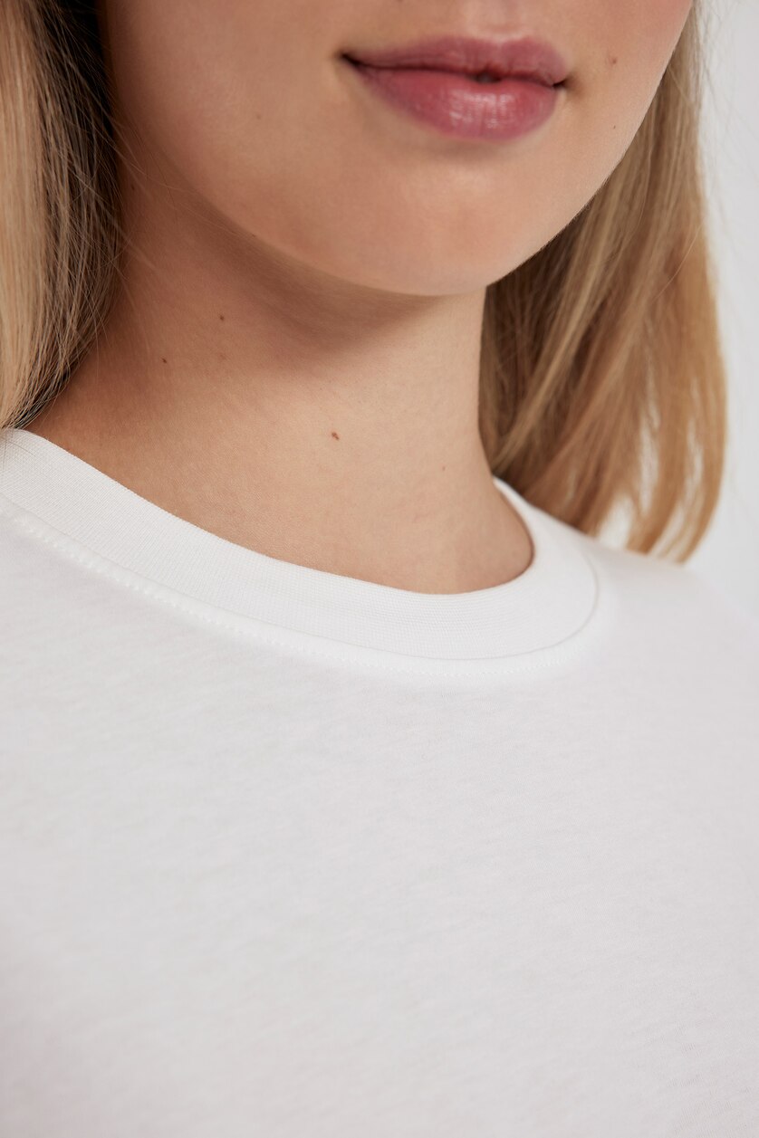 نساء اوف وايت Loose Fit Short Sleeve T-Shirt
