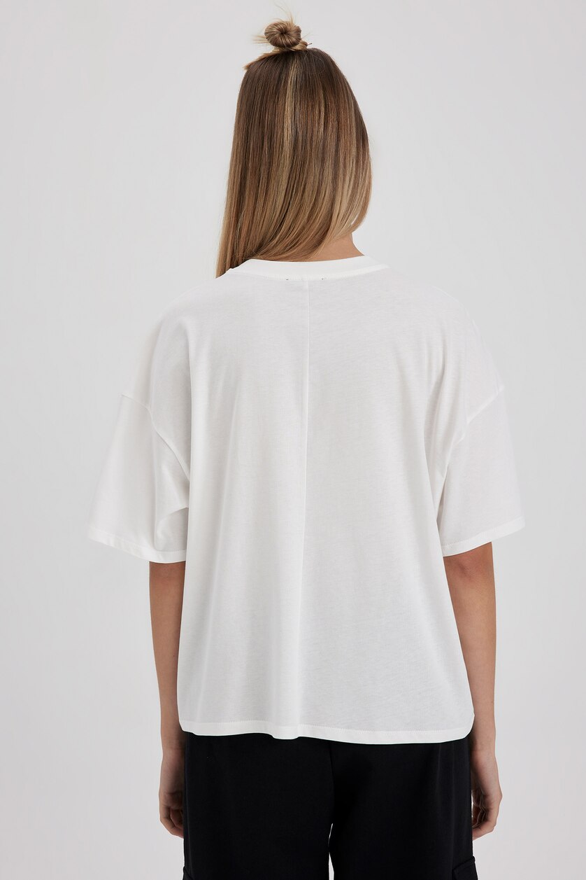 نساء اوف وايت Loose Fit Short Sleeve T-Shirt