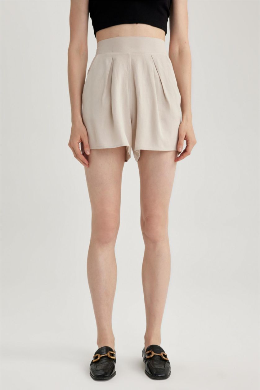 Woman Beige Elastic Waist Wide Leg Linen Blend Shorts