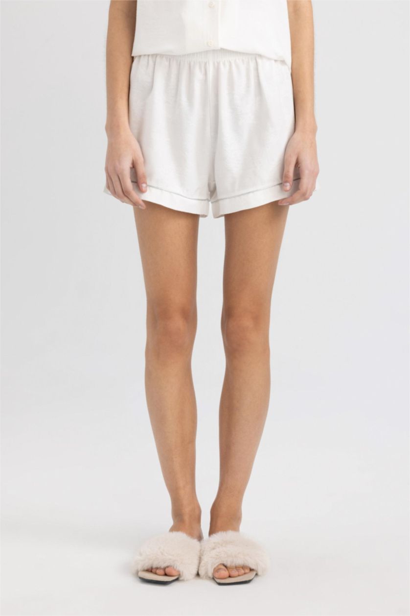 Woman White Fall in Love Regular Fit Short Length Satin Bottom