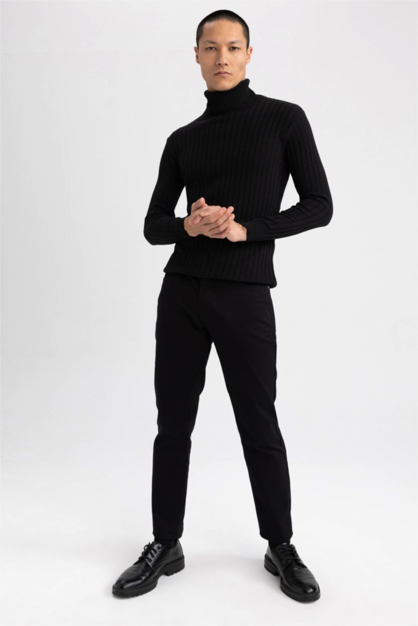 HOMME Noir Regular Fit Pullover