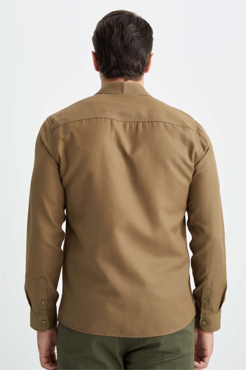 HOMME Marron Clair Chemise à manches longues coupe moderne