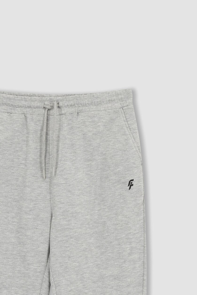 Man Grey Melange Standard Fit Jogger