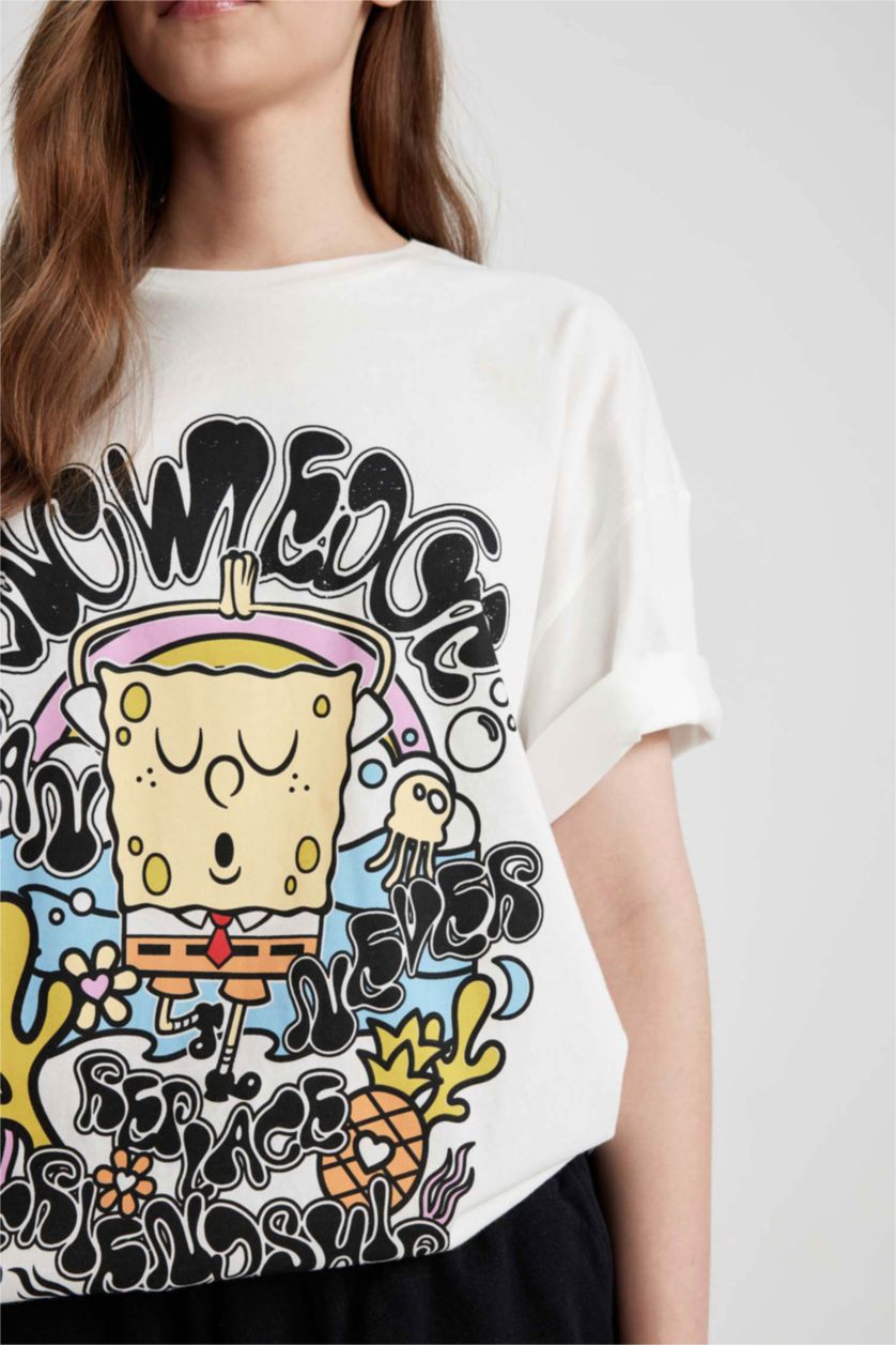 WOMAN White Coool SpongeBob Licensed Oversize Fit Printed Short Sleeve T-Shirt
