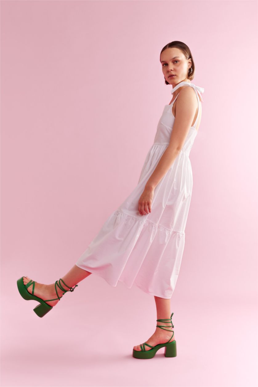 FEMME Blanc Poplin Midi Dress