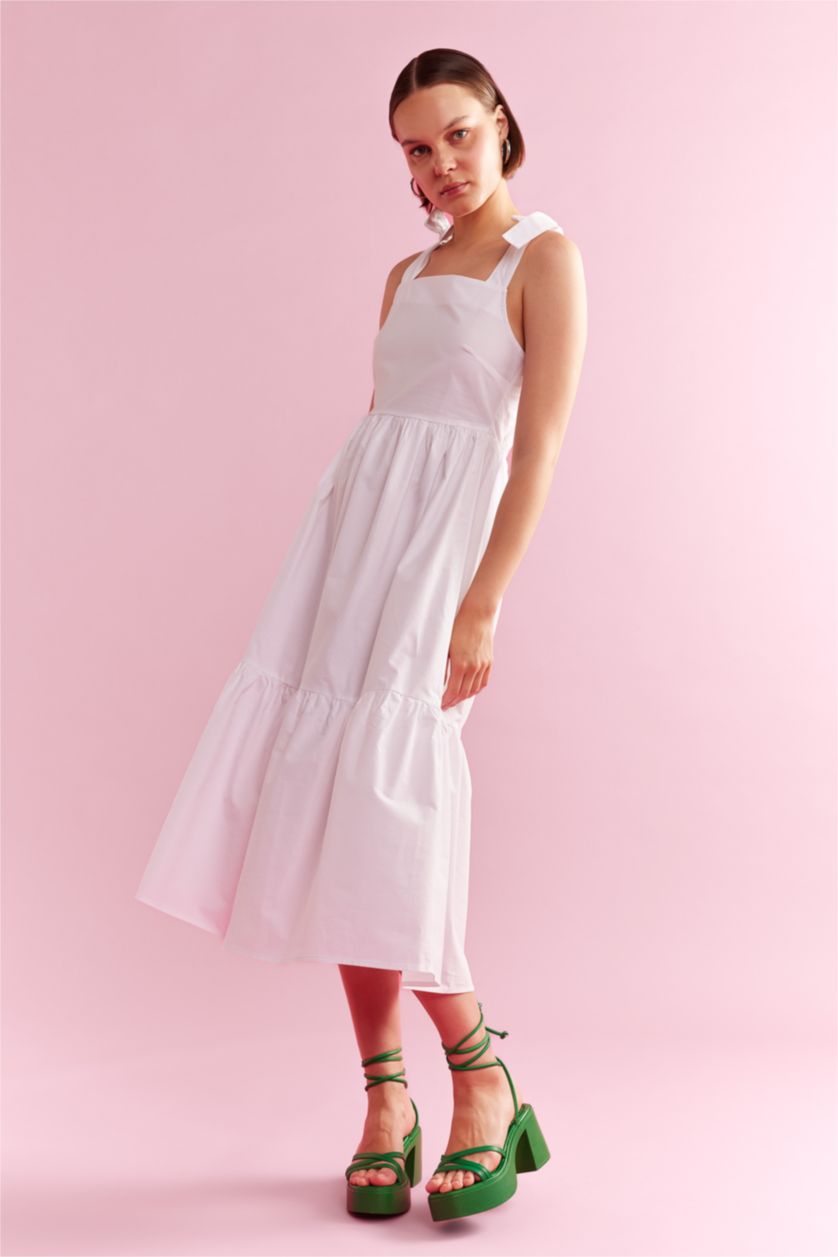 FEMME Blanc Poplin Midi Dress