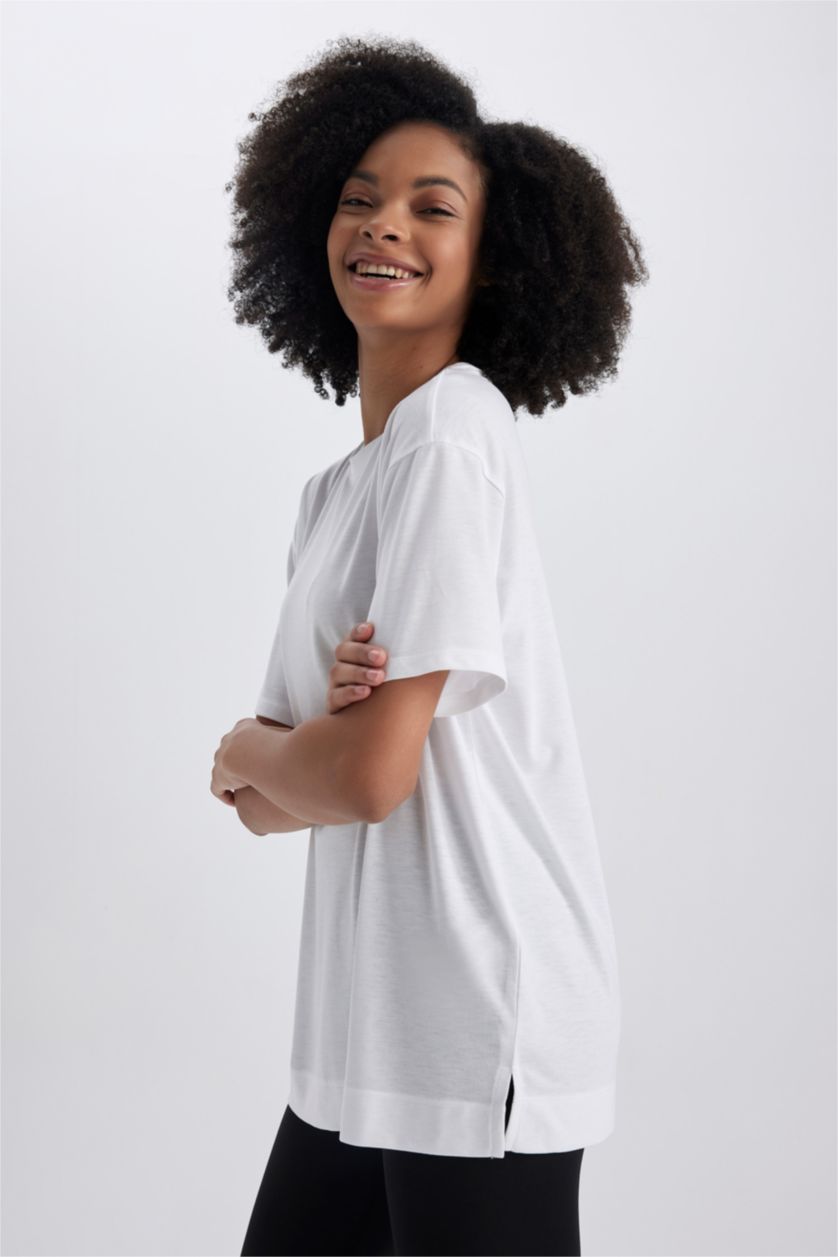 WOMAN White Defacto Fit Comfort Fit Crew Neck Sportsman Short Sleeve T-Shirt