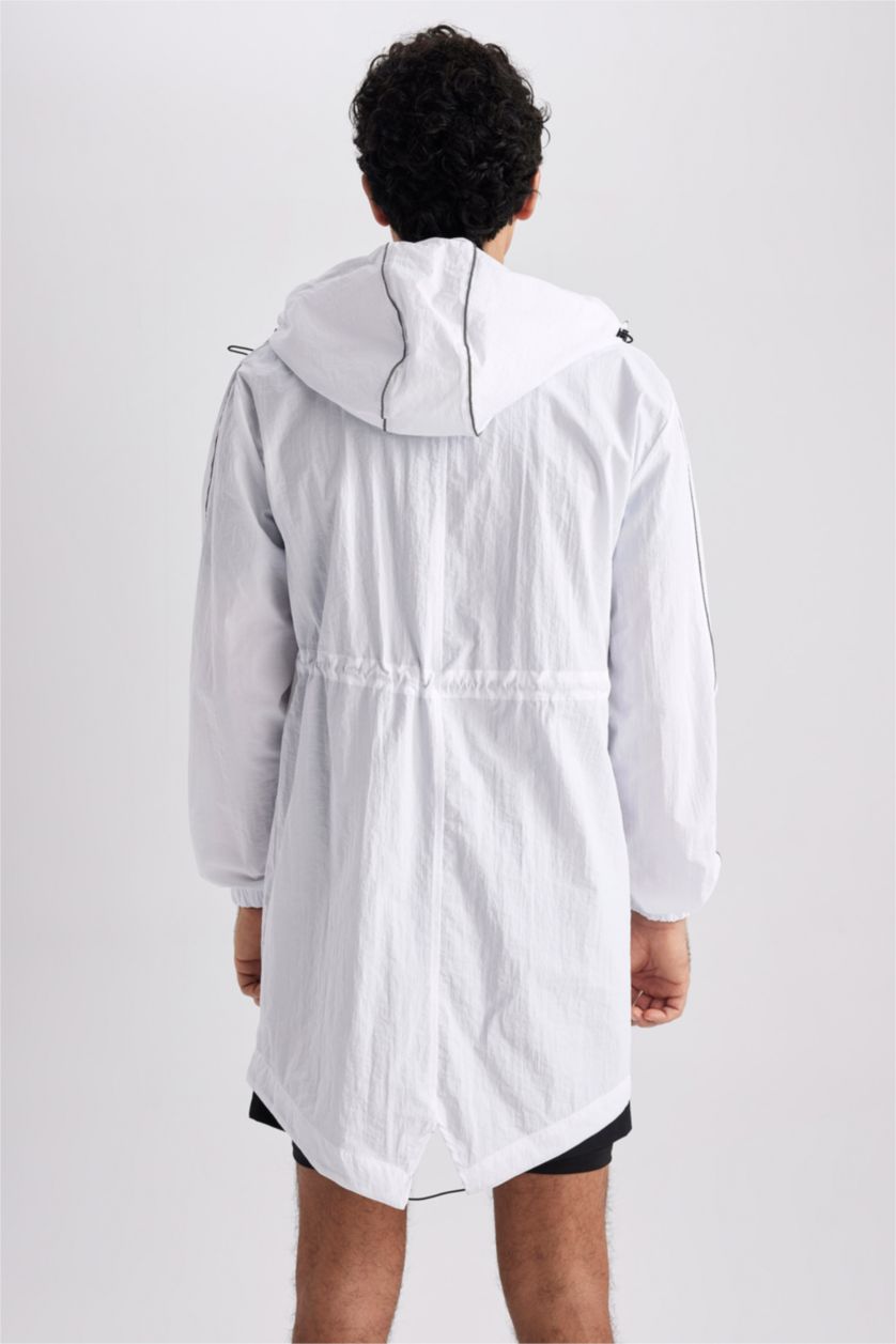 Erkek Beyaz Yağmurluk