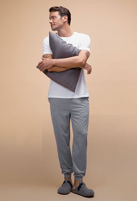 Responsive_LandingPageFreeStyleImages2 Shoes-/Mobile/2home-slipper_man_aksesuar_3lu_479x700_c048b63b-30e7-49d2-9427-799d601ff7c8_1e08e245-fe31-44bd-8254-d9509ea96b11_DI_363.jpg