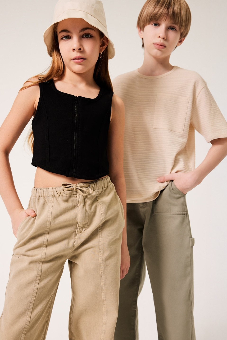 Responsive_MainGenderCategory-/Mobile/desktop-1png_461c1bca-1e2e-4823-ae84-b710588223fb_cb0a9ed3-92ed-4c38-97f0-09e5ee6dd8f8_DI_316.jpg