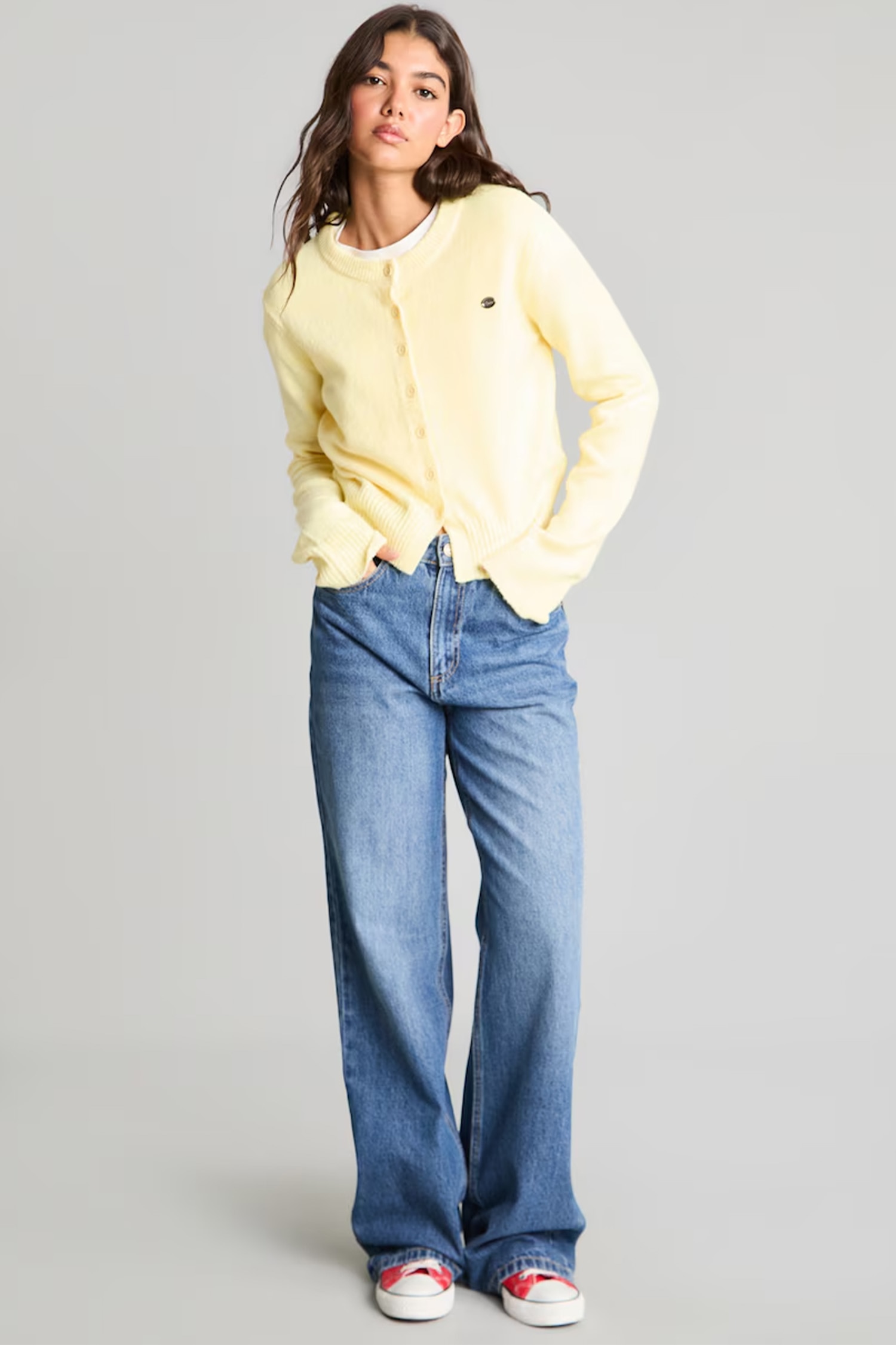 Slim Fit Basic Button-Front Crew Neck Knit Cardigan