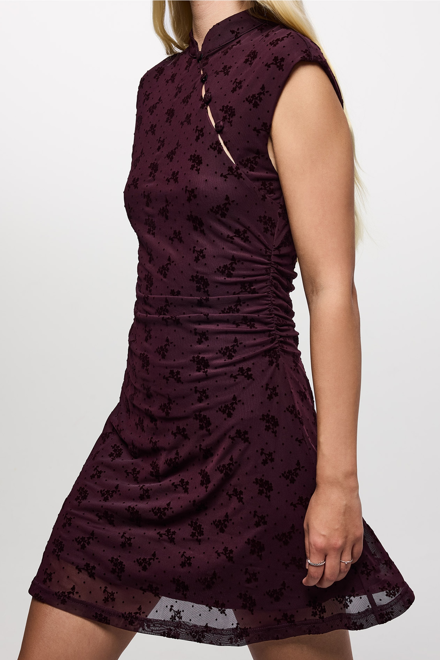 Short Sleeve Tulle Floral Mini Dress